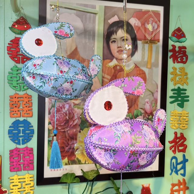 月うさぎのランタン/花柄/2色