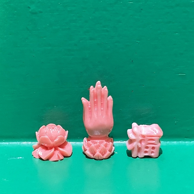 [parts-50]珊瑚ピンクの吉祥ビーズ